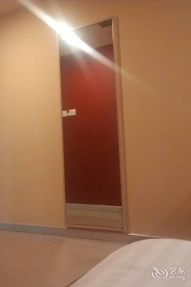 Wuhu Hanting Hotel מראה חיצוני תמונה